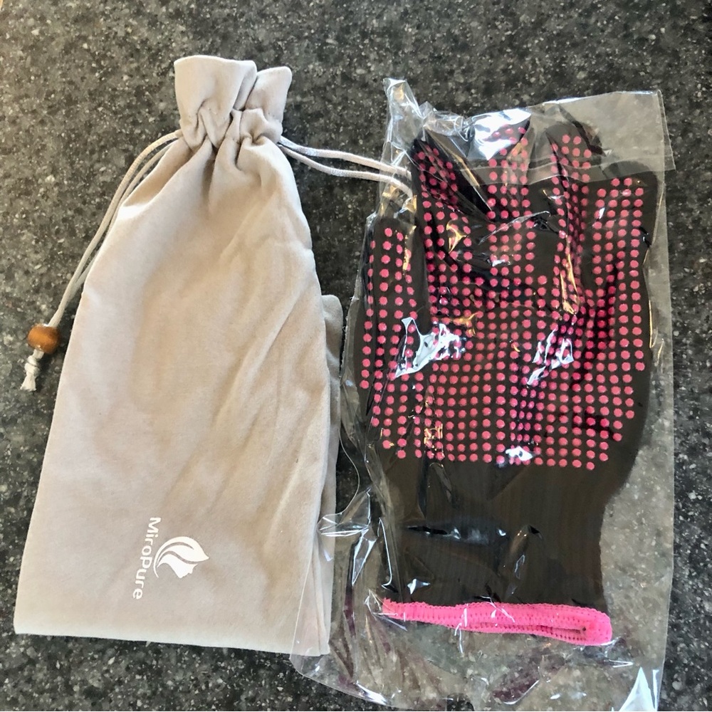 MiroPure Hot Iron Travel Pouch with Glove
